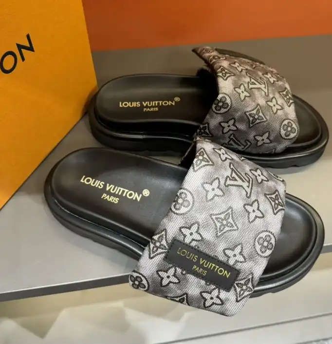 hype LV Slippers