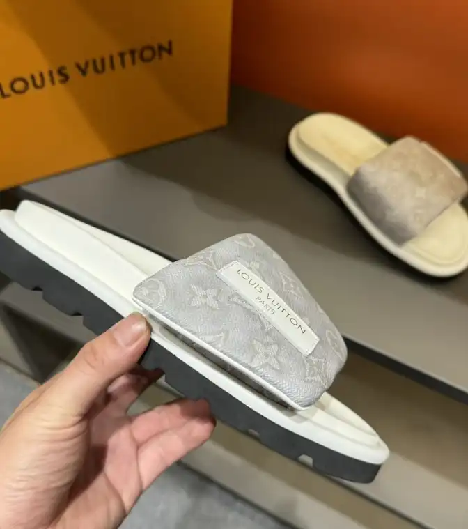 hype LV Slippers