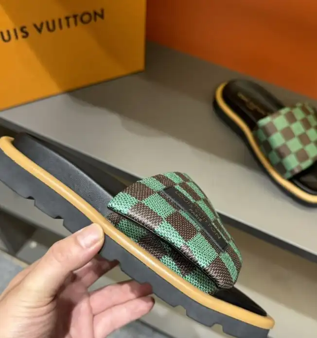 hype LV Slippers