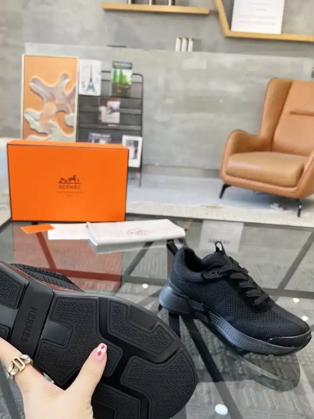 hype Hermes Casual Shoes