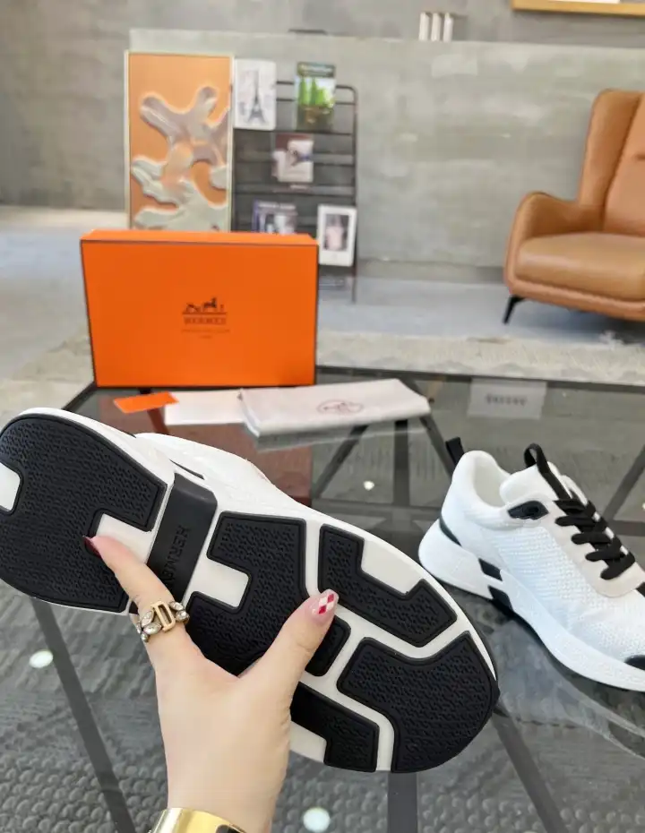 hype Hermes Casual Shoes