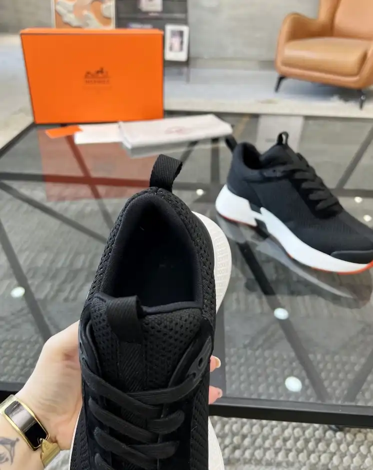 hype Hermes Casual Shoes