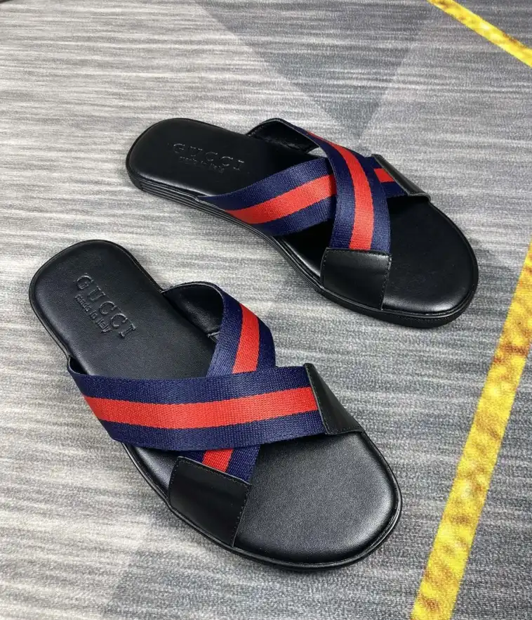 hype Gucci Slippers