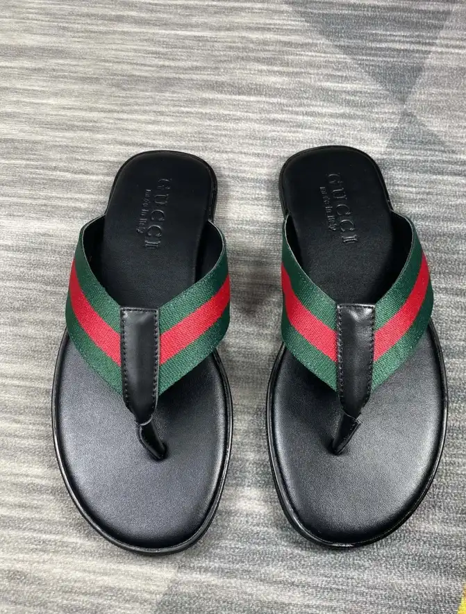 hype Gucci Slippers