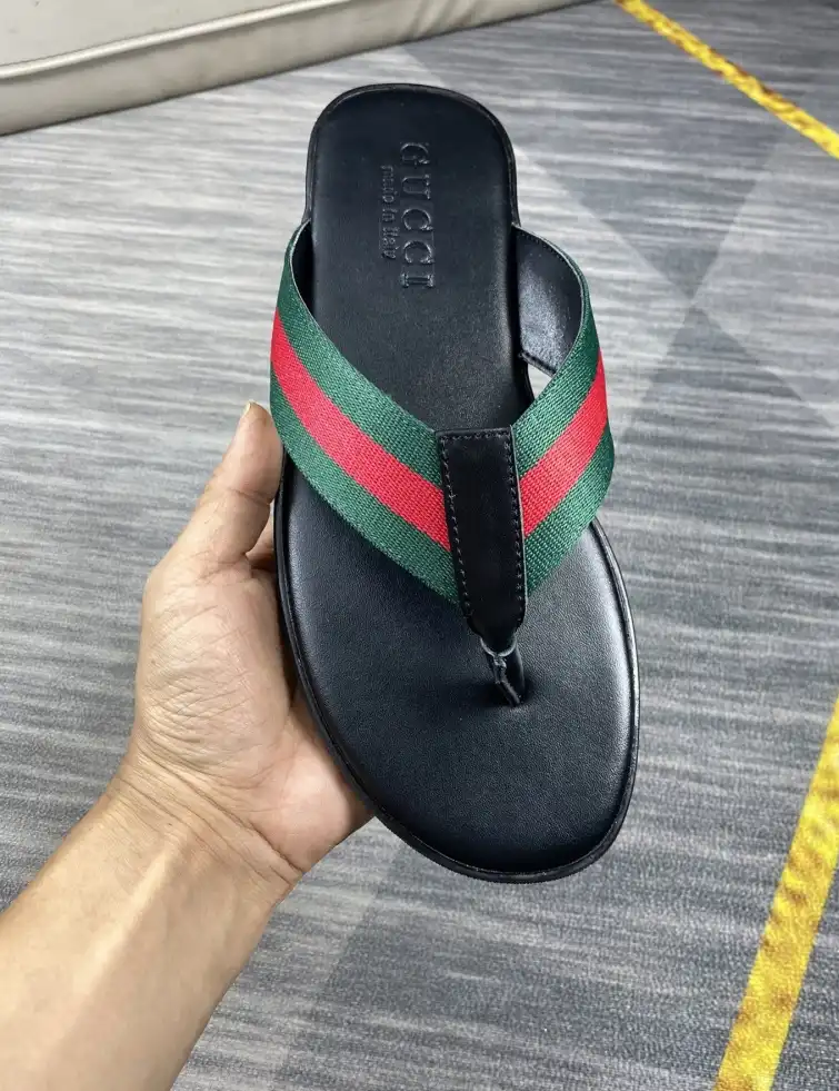 hype Gucci Slippers