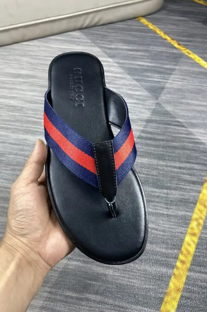 hype Gucci Slippers