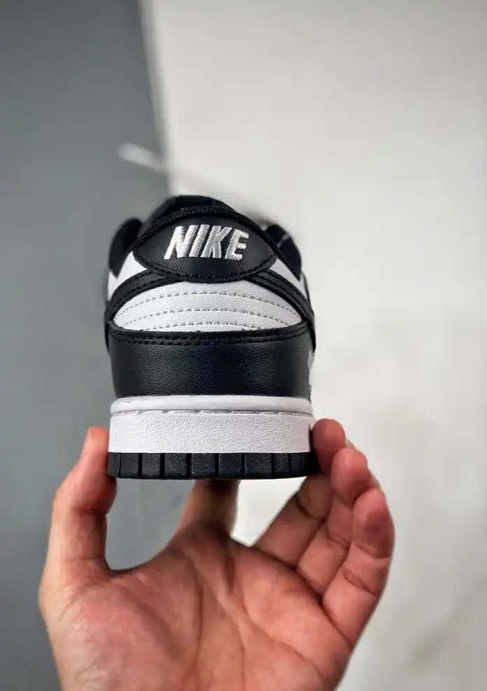 hype Nike Sneakers