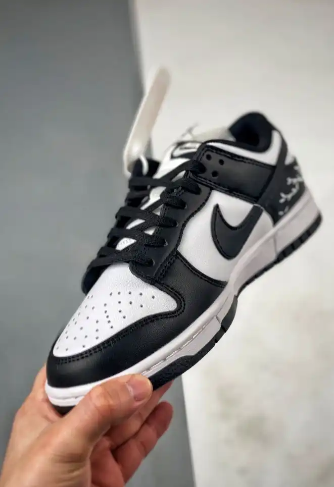 hype Nike Sneakers