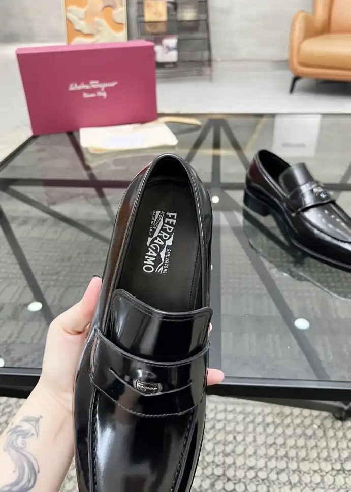 hype Ferragamo Leather Shoes