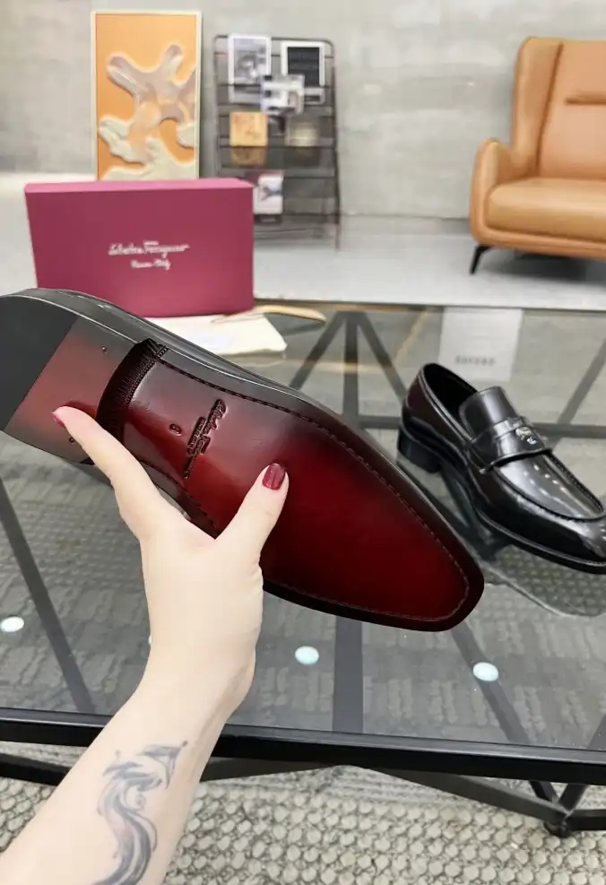 hype Ferragamo Leather Shoes