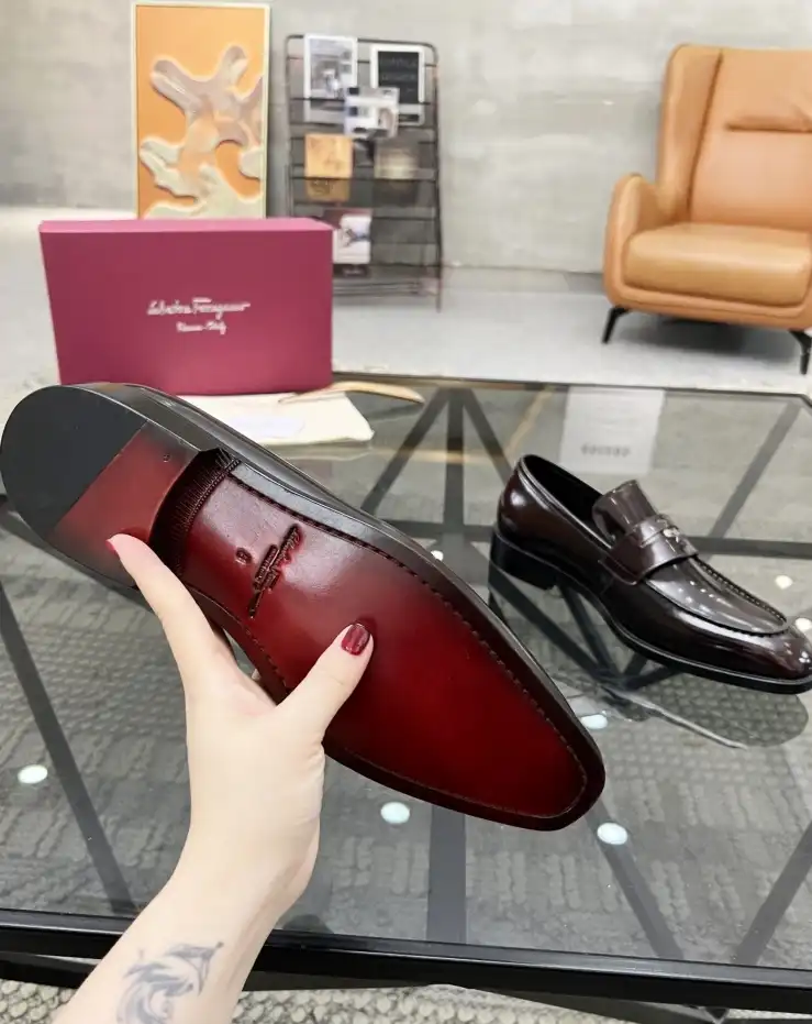 hype Ferragamo Leather Shoes