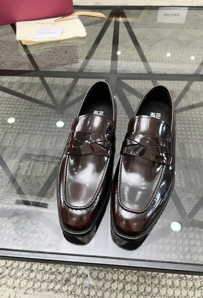 hype Ferragamo Leather Shoes