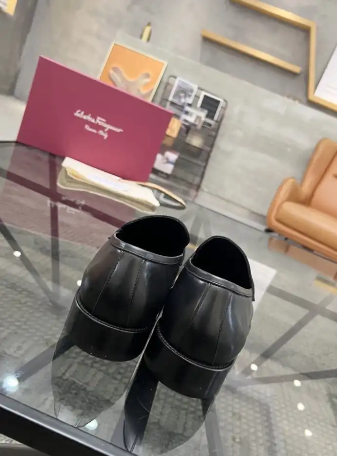 hype Ferragamo Leather Shoes