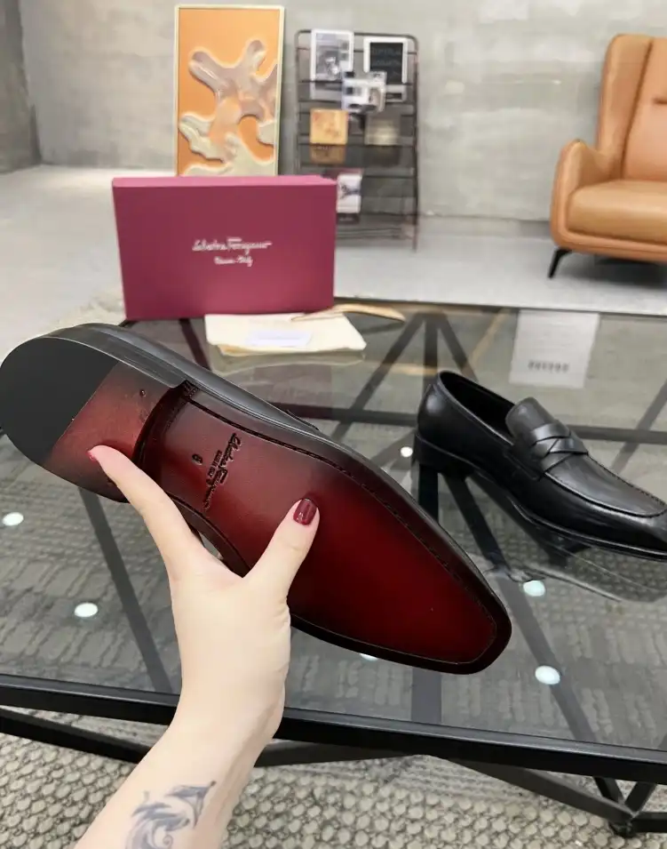 hype Ferragamo Leather Shoes