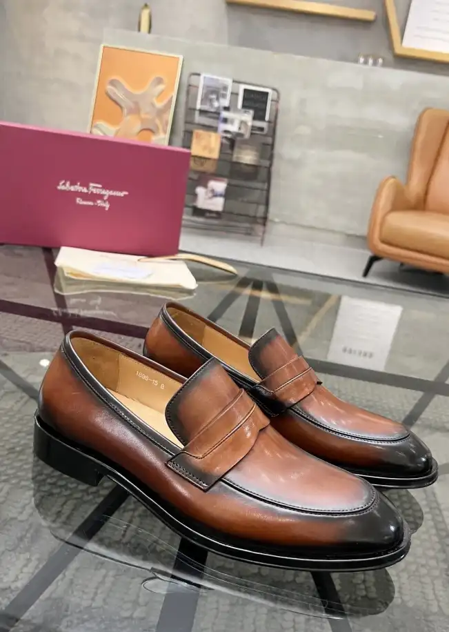 hype Ferragamo Leather Shoes