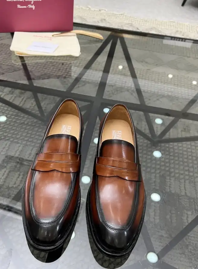 hype Ferragamo Leather Shoes