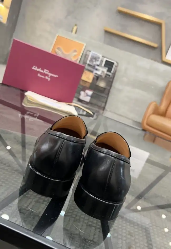 hype Ferragamo Leather Shoes