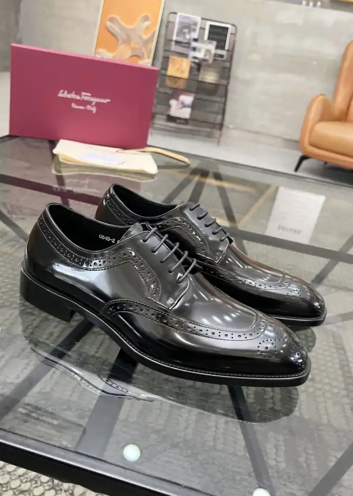 hype Ferragamo Leather Shoes