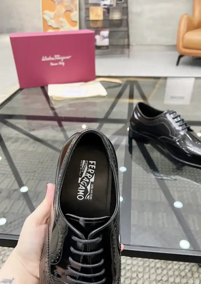 hype Ferragamo Leather Shoes