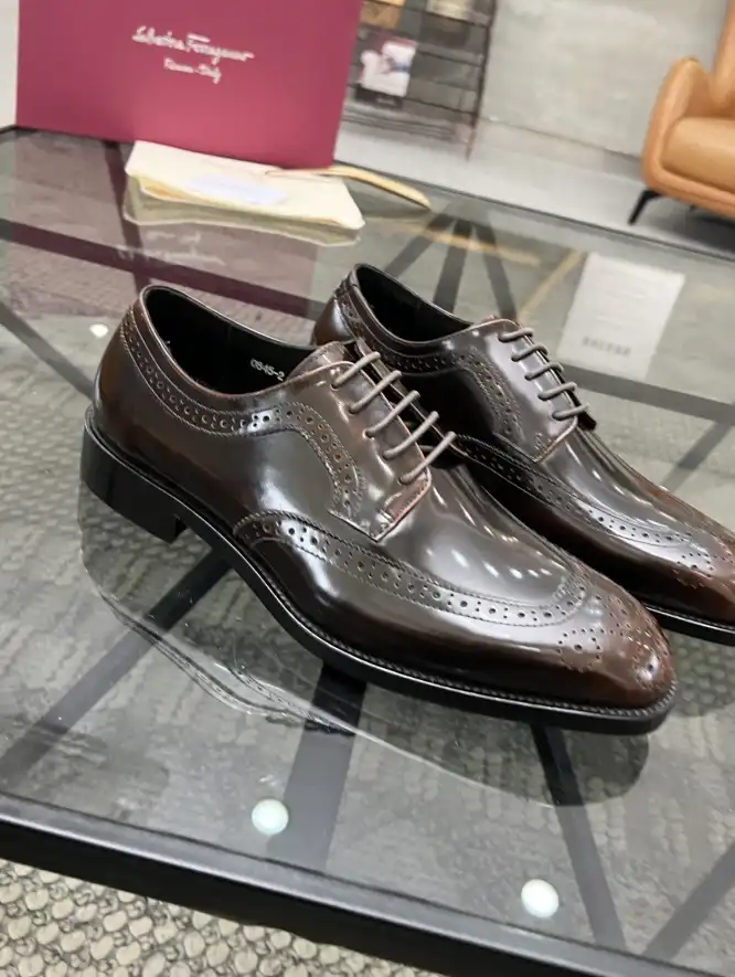 hype Ferragamo Leather Shoes