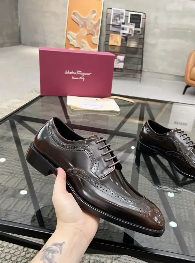 hype Ferragamo Leather Shoes