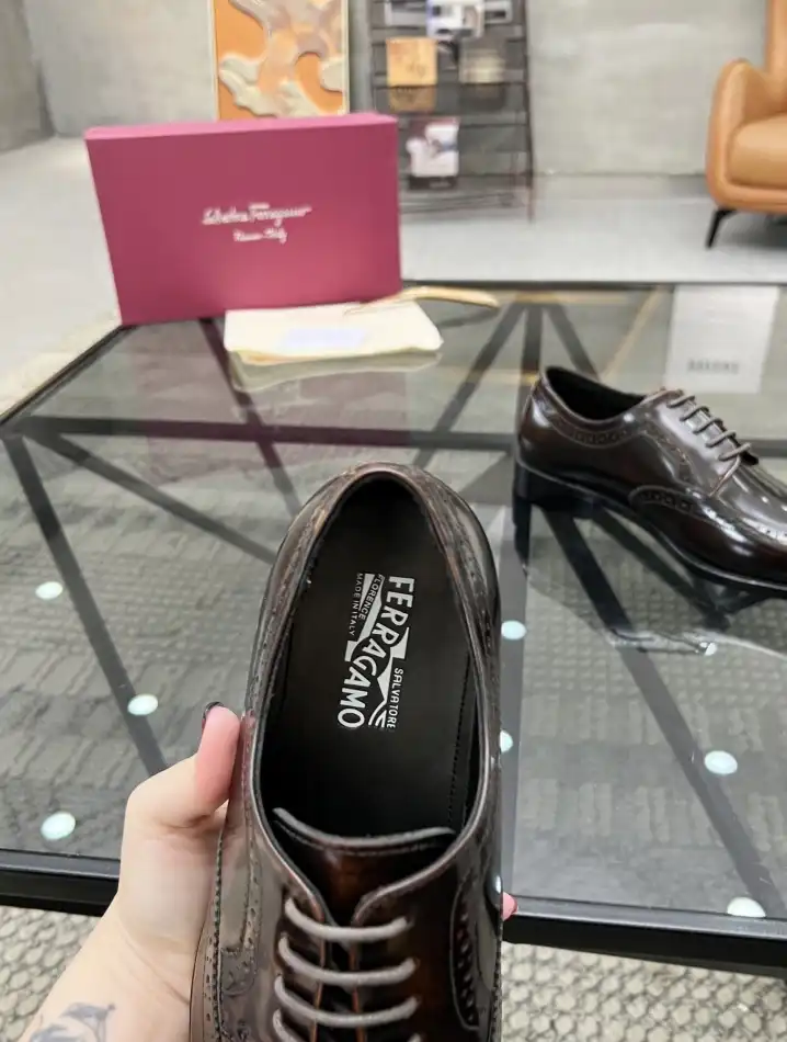 hype Ferragamo Leather Shoes