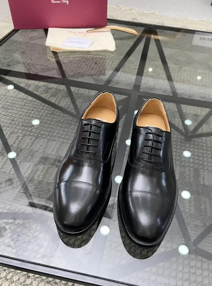 hype Ferragamo Leather Shoes