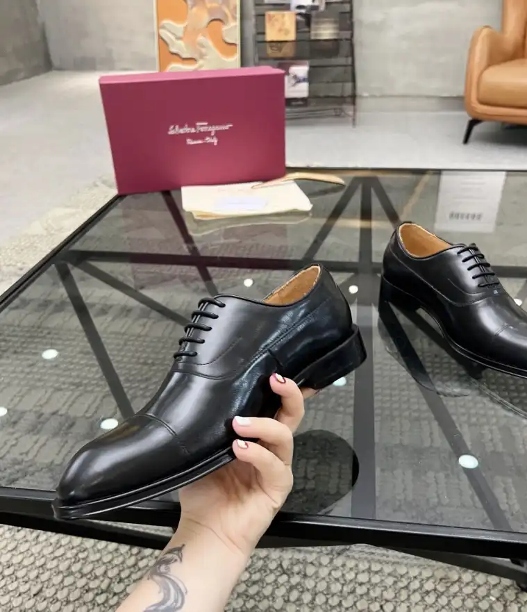 hype Ferragamo Leather Shoes