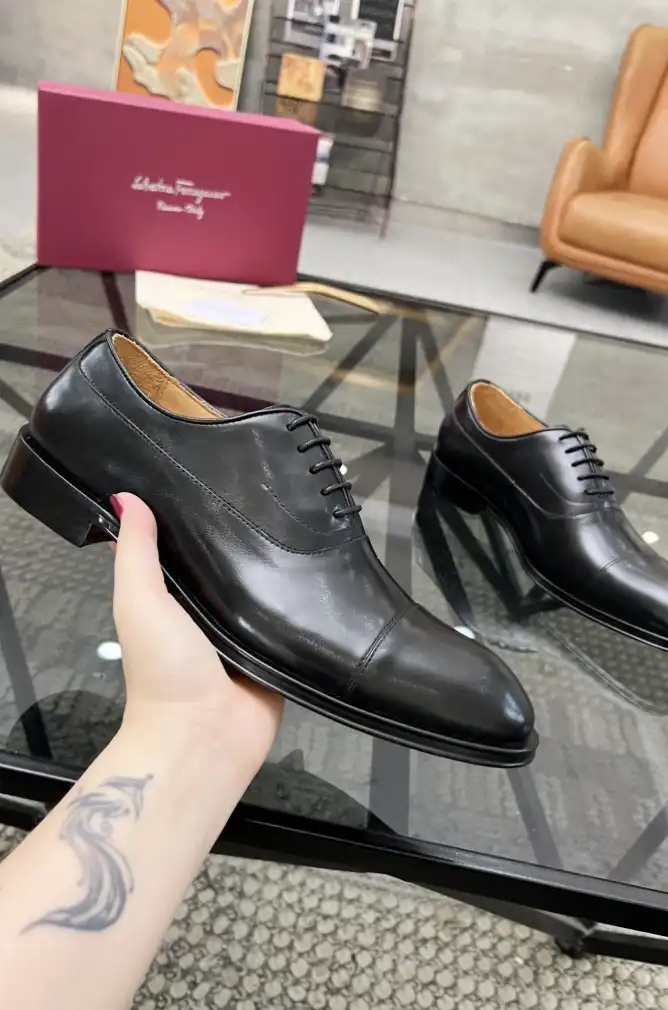 hype Ferragamo Leather Shoes