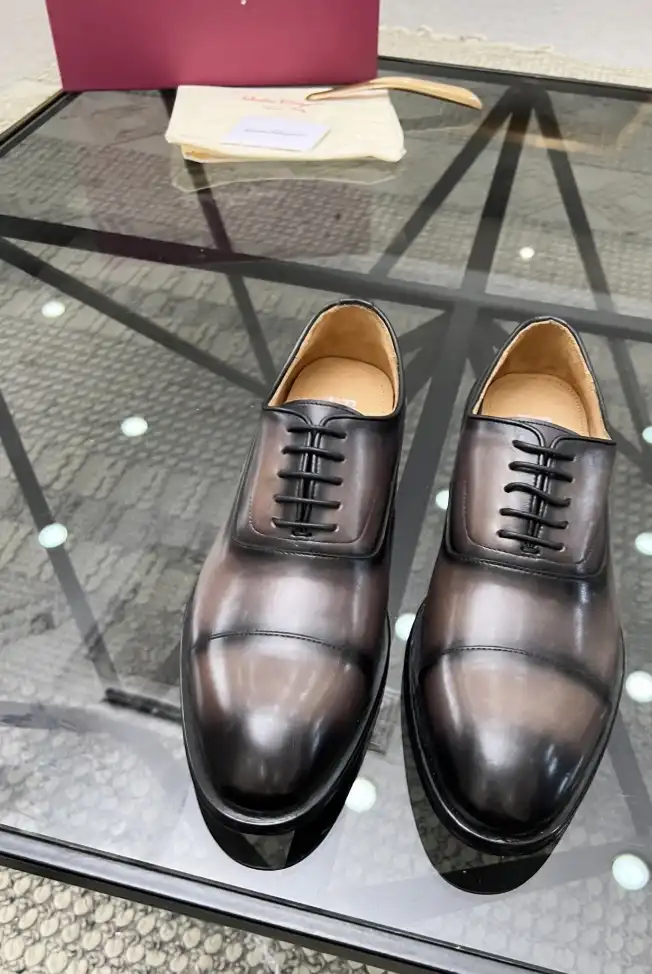 hype Ferragamo Leather Shoes