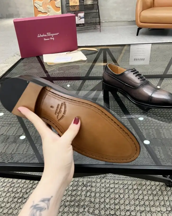 hype Ferragamo Leather Shoes