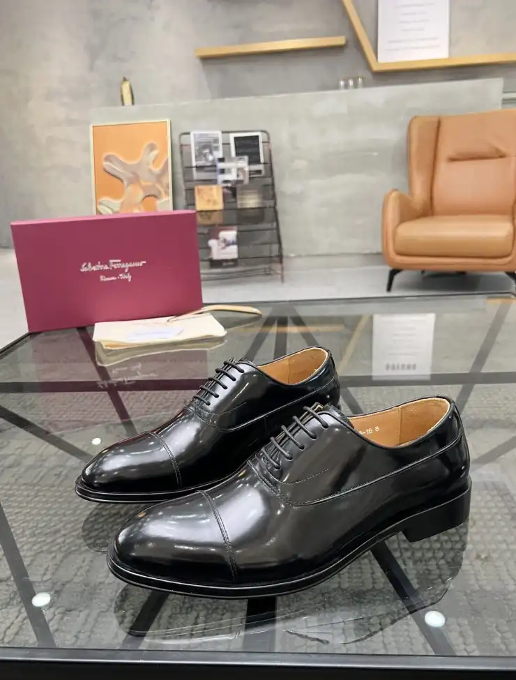 hype Ferragamo Leather Shoes