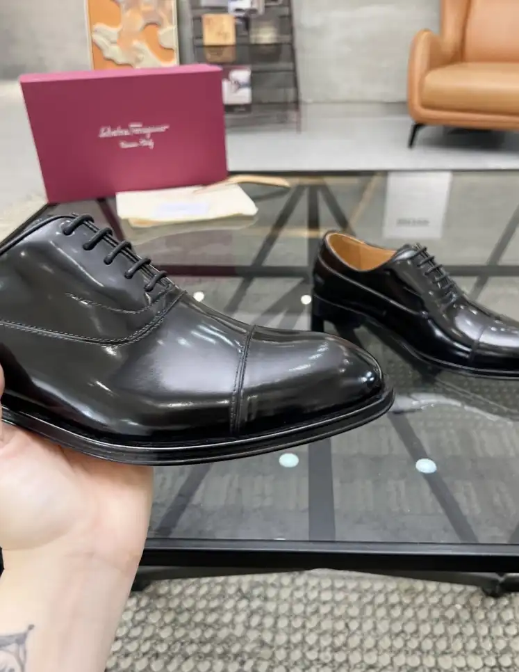 hype Ferragamo Leather Shoes