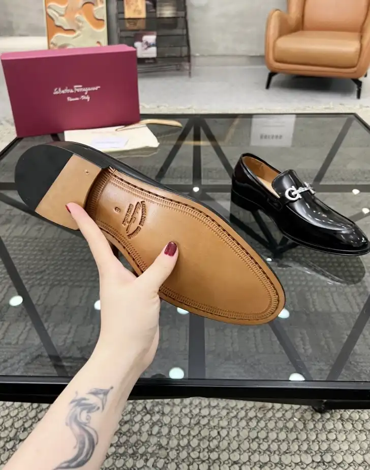 hype Ferragamo Leather Shoes