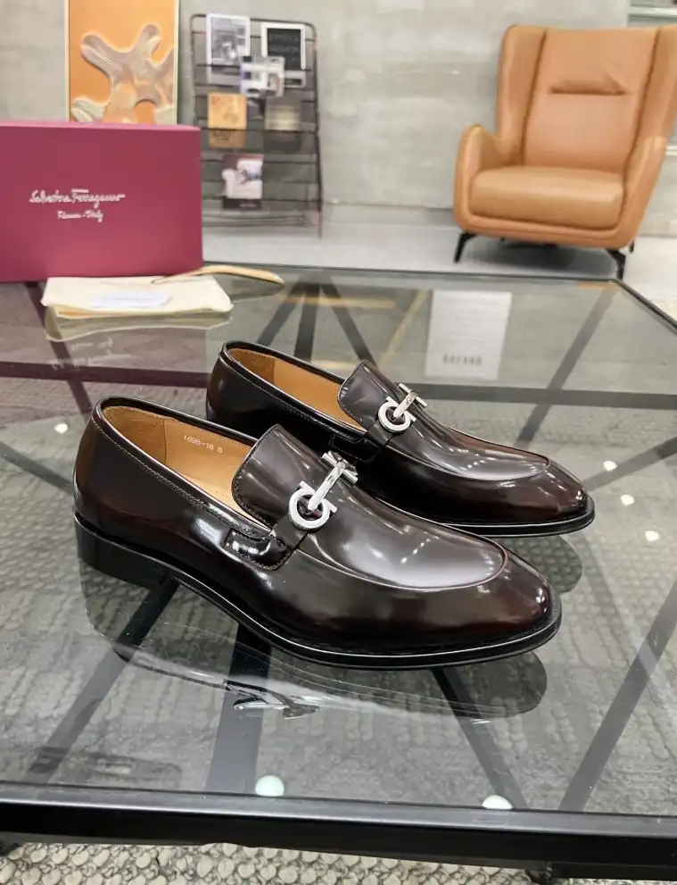 hype Ferragamo Leather Shoes