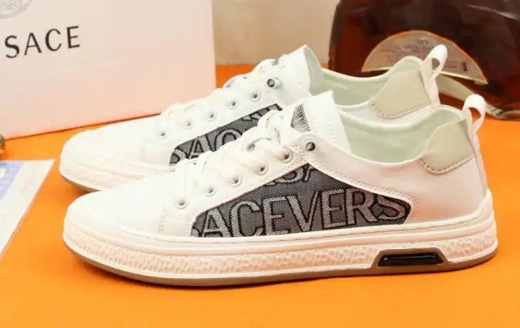 hype Givenchy Sneakers