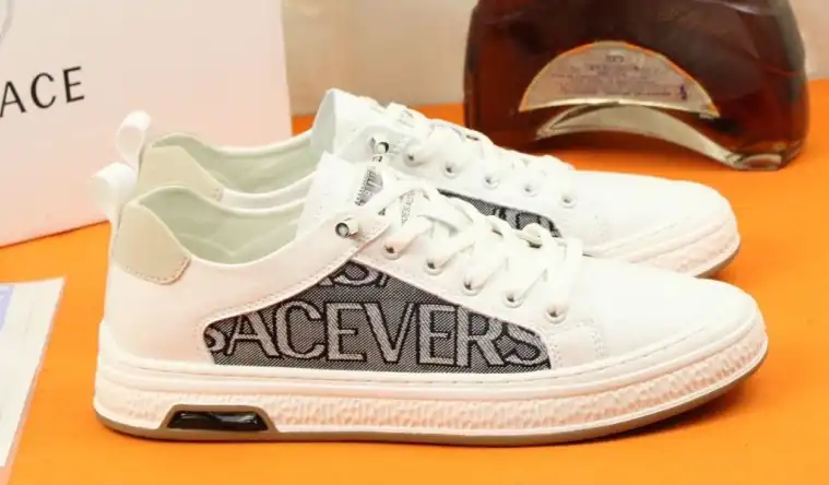 hype Givenchy Sneakers