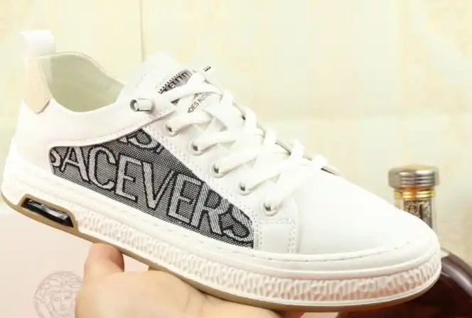 hype Givenchy Sneakers