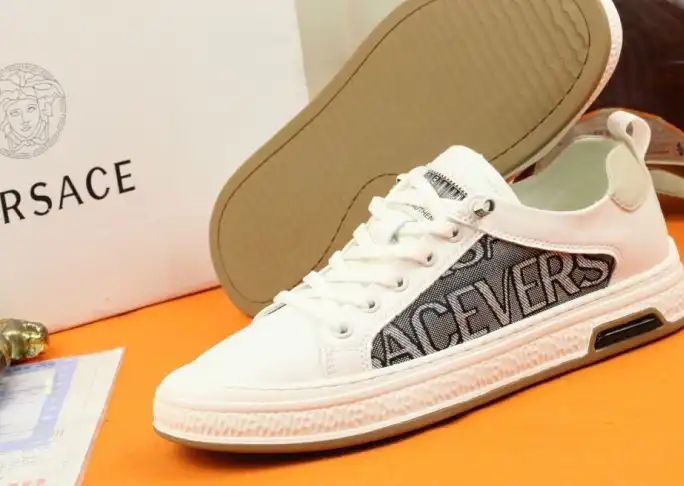 hype Givenchy Sneakers