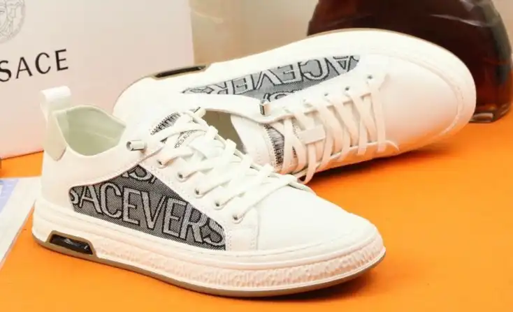 hype Givenchy Sneakers