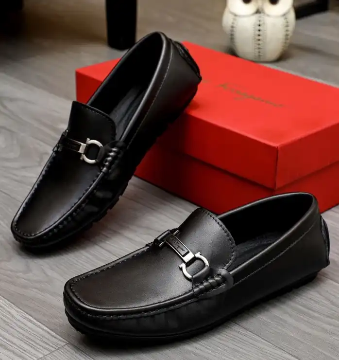 hype Ferragamo Leather Shoes