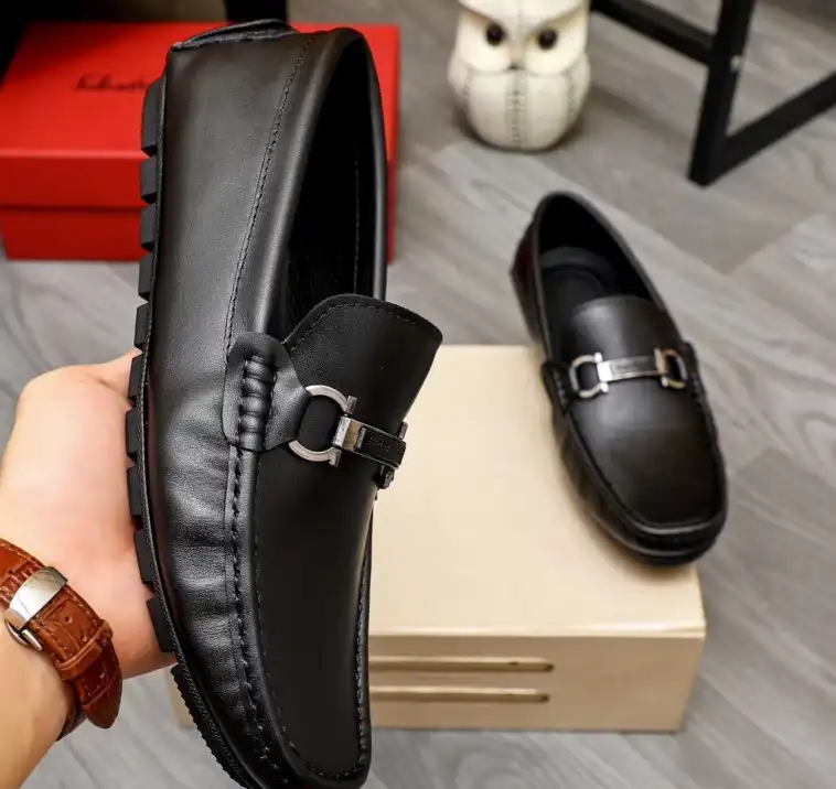 hype Ferragamo Leather Shoes