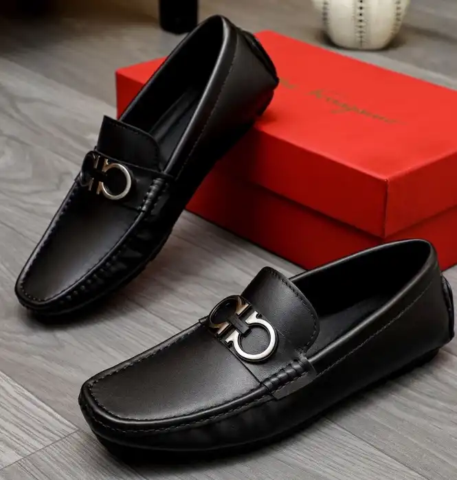 hype Ferragamo Leather Shoes