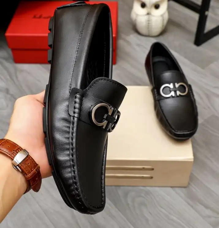 hype Ferragamo Leather Shoes