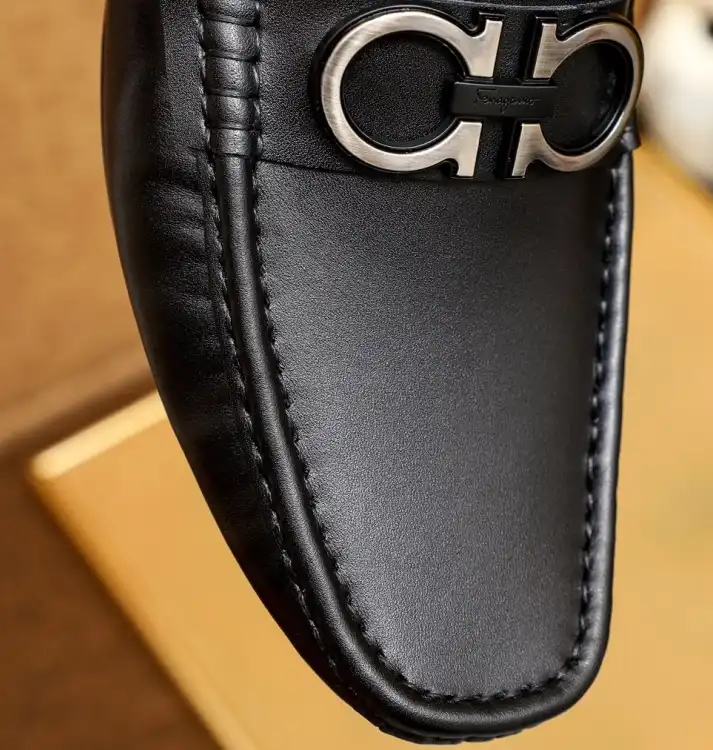 hype Ferragamo Leather Shoes