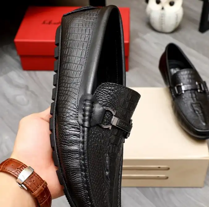 hype Ferragamo Leather Shoes