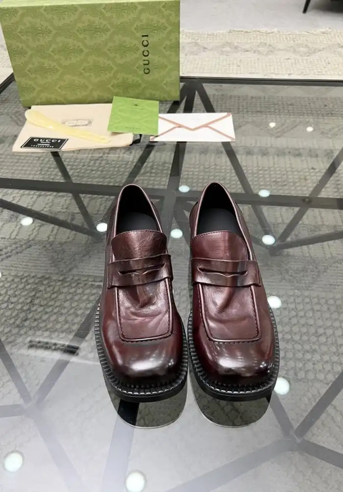 hype Gucci Leather Shoes