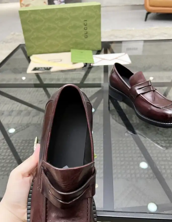 hype Gucci Leather Shoes