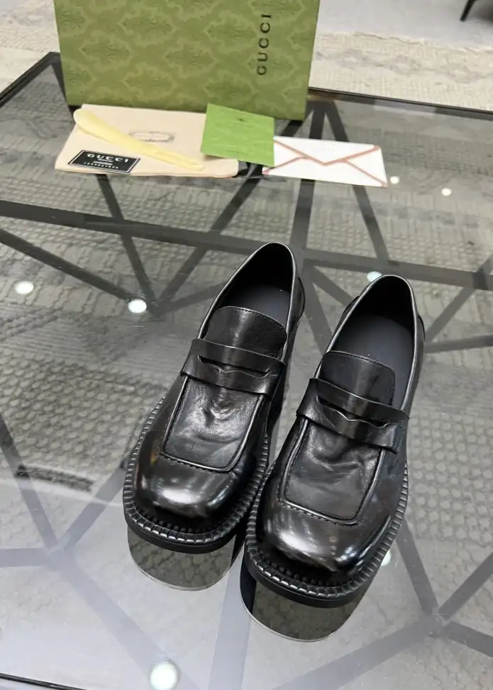 hype Gucci Leather Shoes