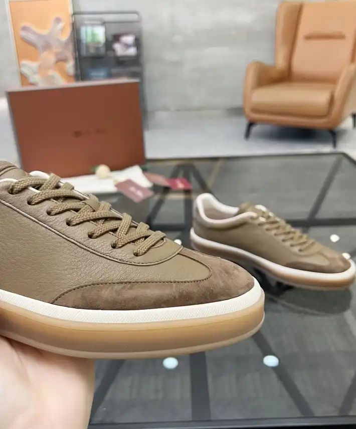 hype LV Casual Shoes